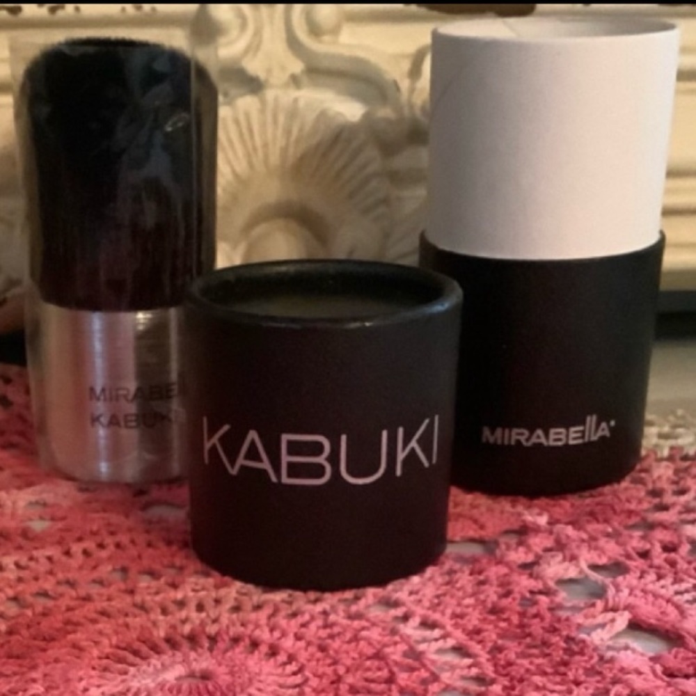 ❤️HP Mirabella Kabuki Brush